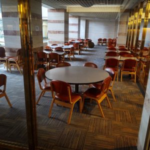 Lunch room tables and chairs - Image 7