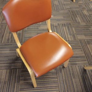 Lunch room tables and chairs - Image 2