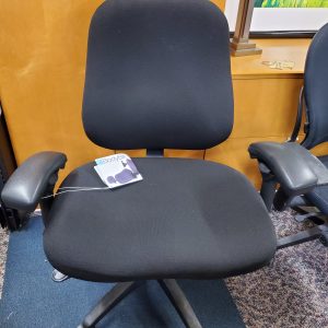 Ergo Genesis Body Bilt Bariatric Chair - Image 1