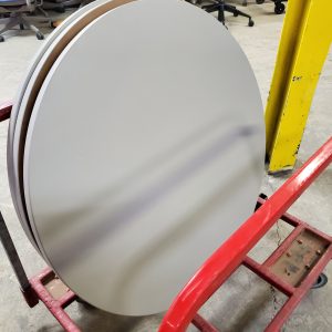 36 inch round table Herman Miller Everywhere - Image 1