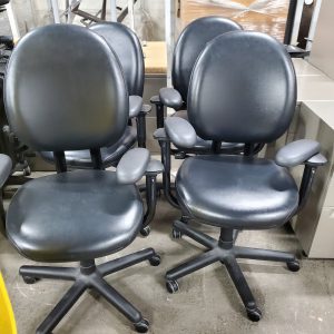 Steelcase Criterion with adjustable arms - Image 1