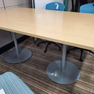 6.5 ft rectangle table - Image 1