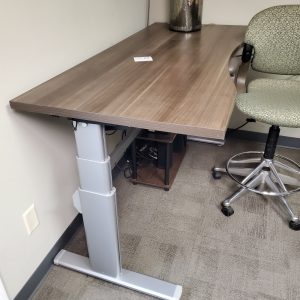 Sit To Stand Desk - Image 1