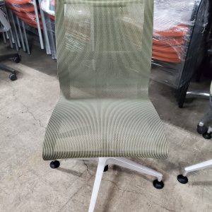 Herman Miller Setu swivel chair on glides - Image 1