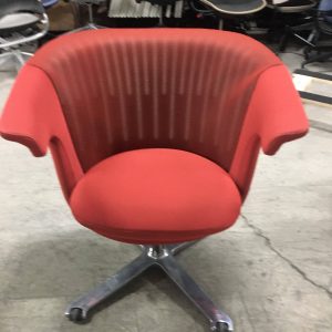 l2i Swivel Lobby Chair Red - Image 1