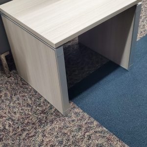 Potenza Executive Deluxe End Table