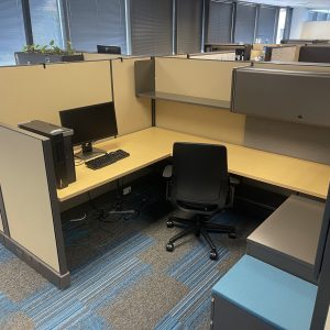 Preowned Herman Miller AO2 8x6