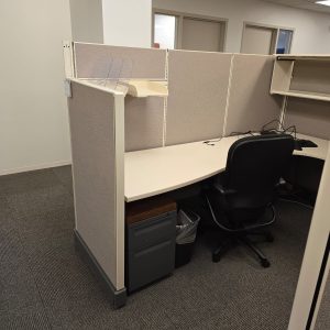 PREOWNED Herman Miller 6x8 Workstations 67" Tall - Image 3