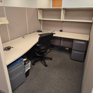 PREOWNED Herman Miller 6x8 Workstations 67" Tall