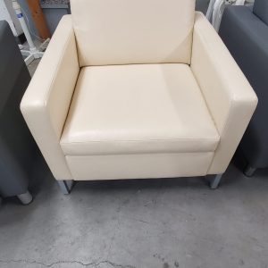 Kielhauer Guest Club Chair - Image 1