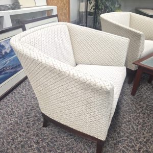 Lobby Chair - Cream Fabric with Pattern - Image 2