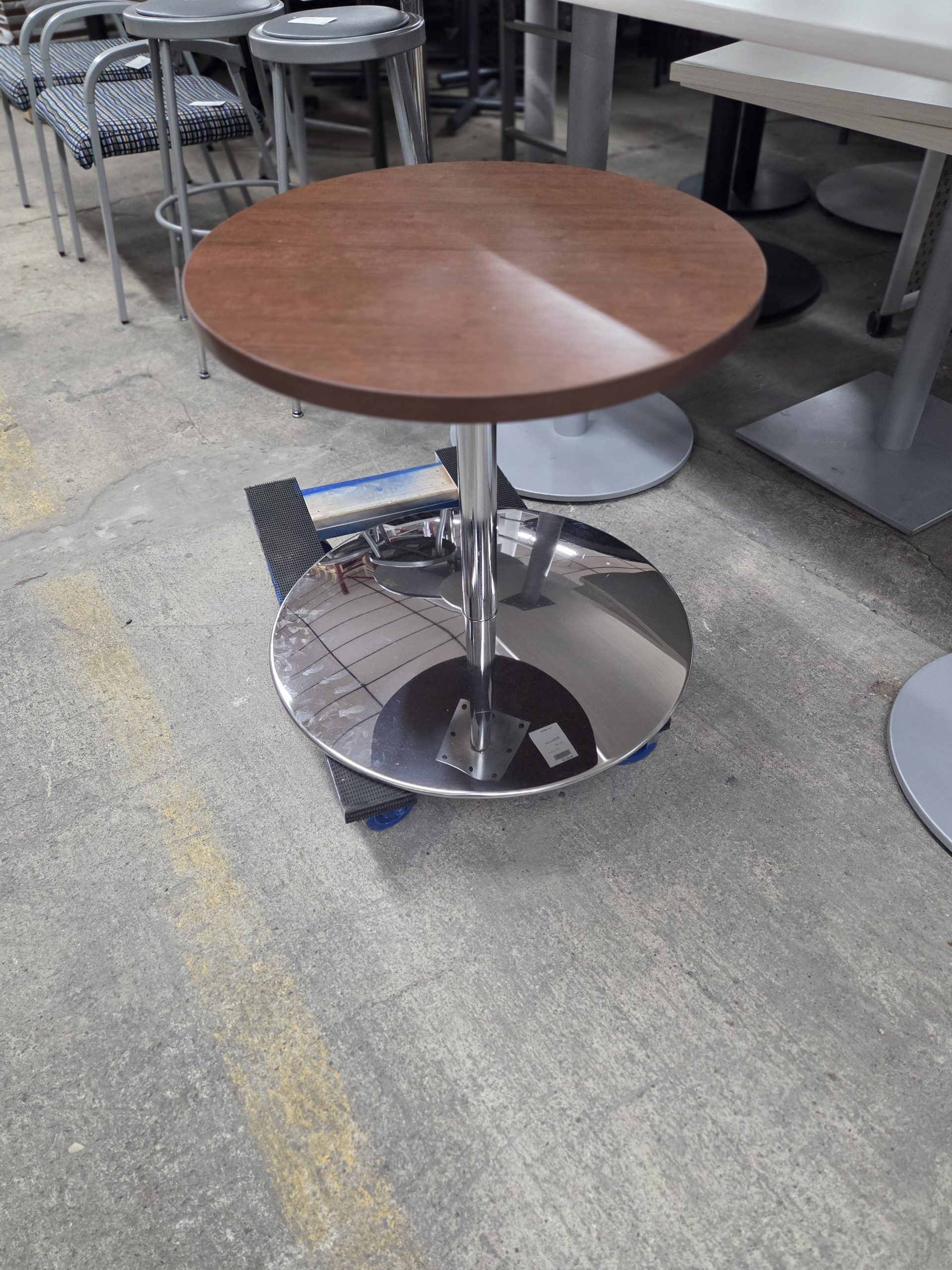 Coffee End Table with Chrome disc base