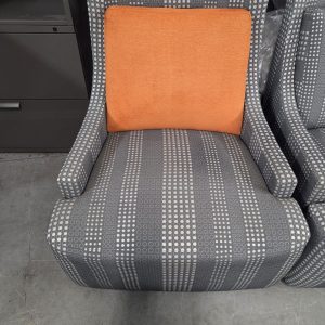 Guest Chair with Arms