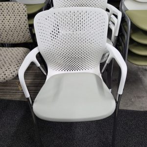 Herman Miller Keyn