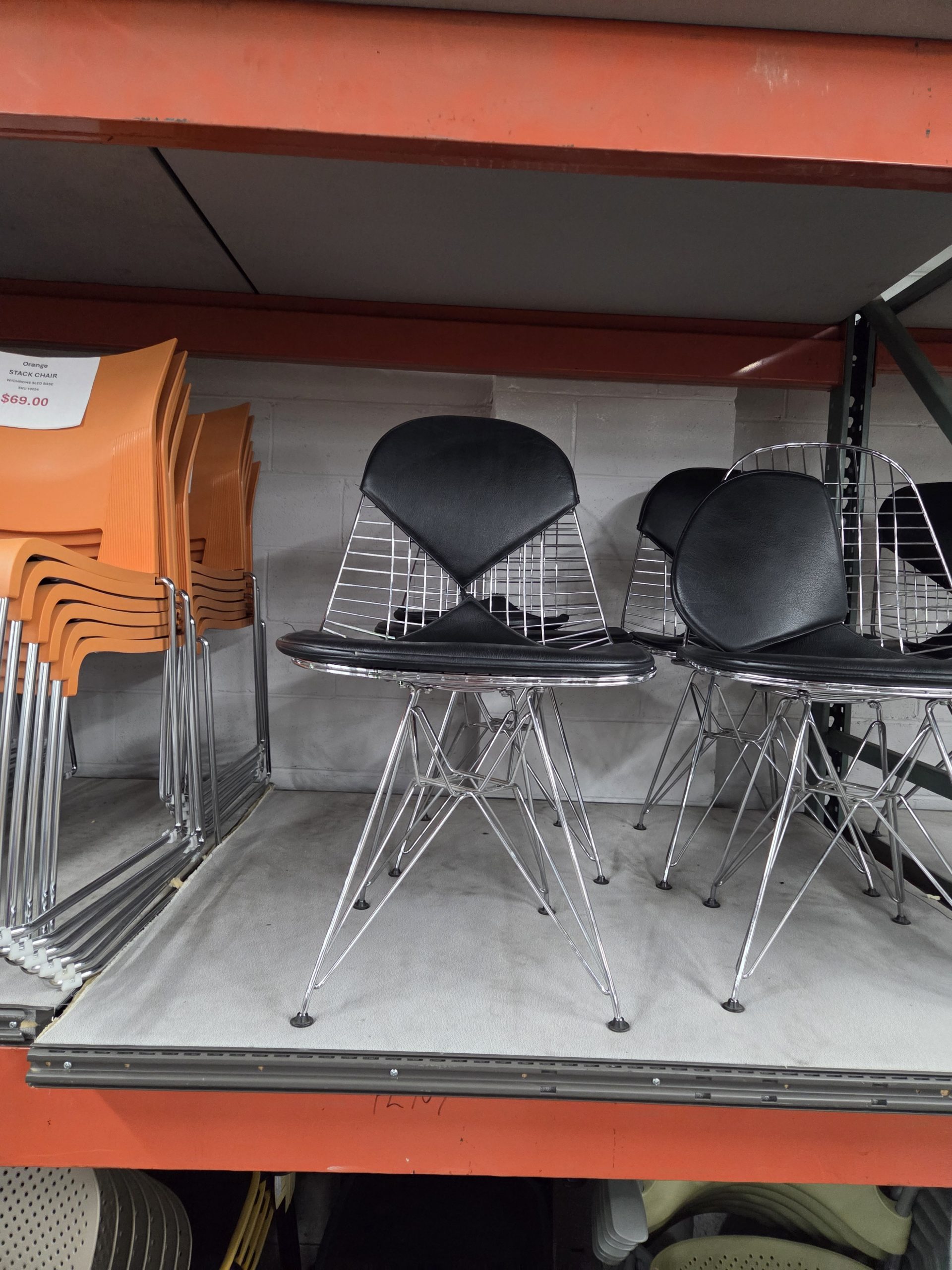 Armless Break Room Chair