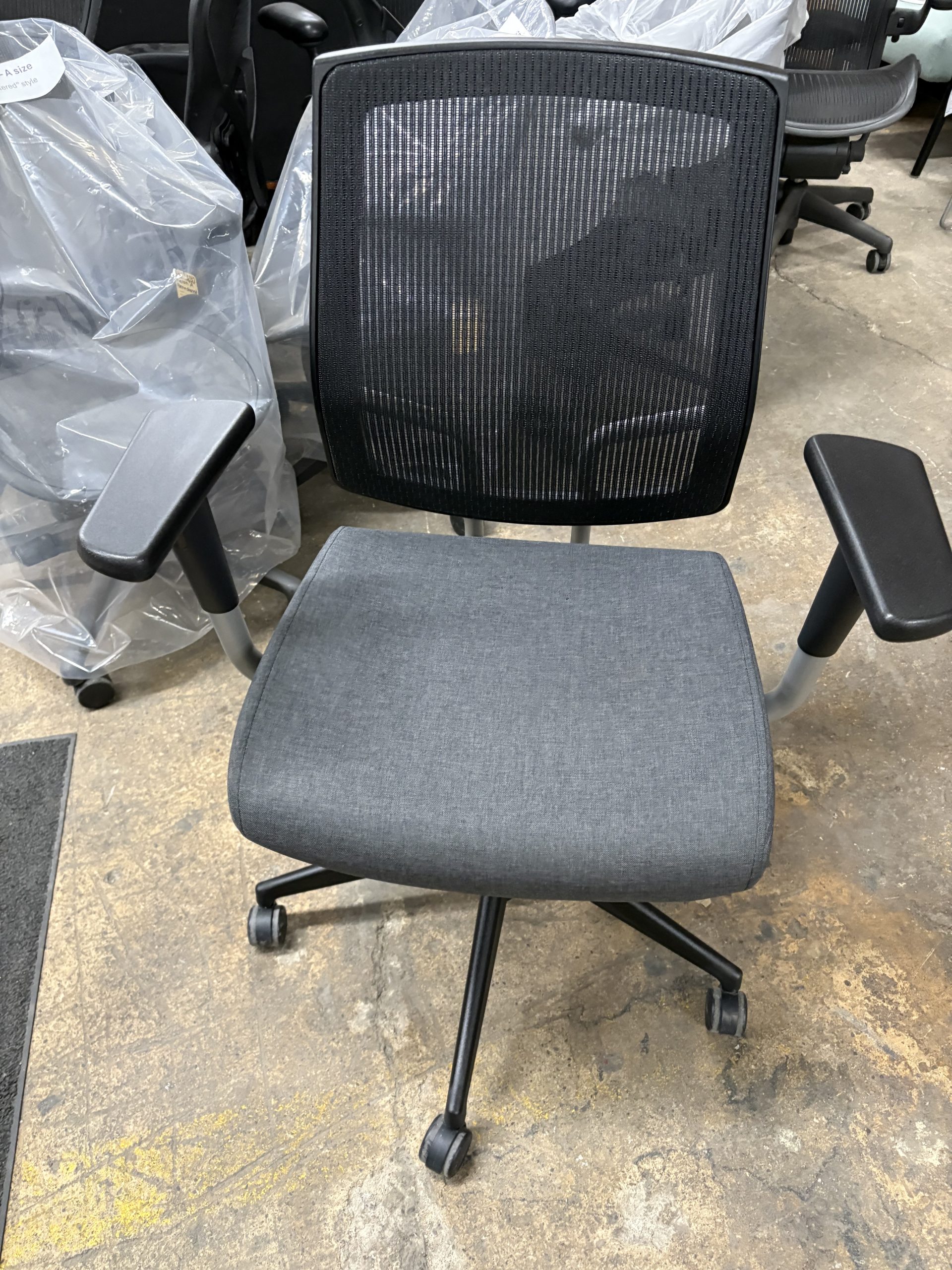 Sit on It Focus Task Chair
