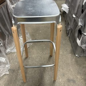 Hightower bar Height Stool