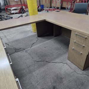 U-Shaped Desk Set - Image 4