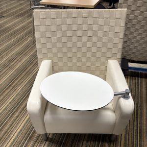 Tablet Arm Chair Tablet Left